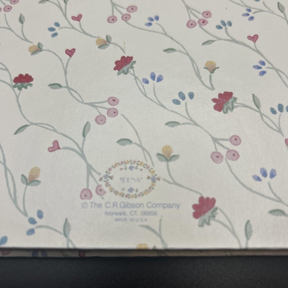 VTG C.R. Gibbson Grandmother's Pride & Joy Photo Album 4X6 Pics New Cottagecore - Picture 6 of 9